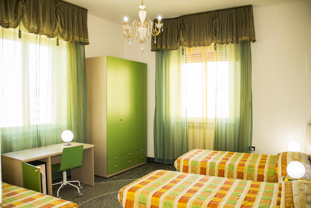 Chambre Triple avec Salle de Bains Commune