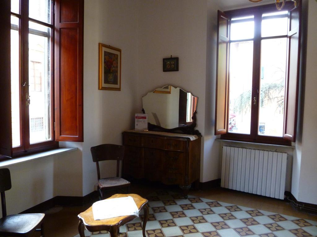 Chambre Simple avec Salle de Bains Commune