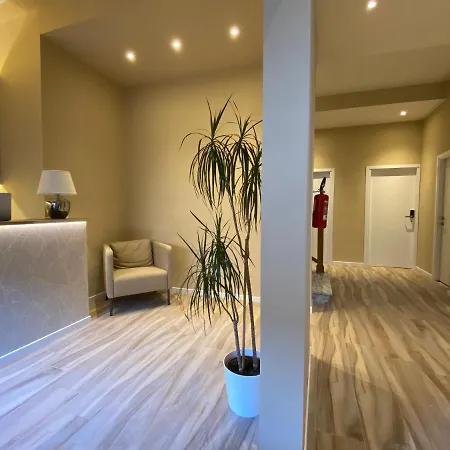 Harmony House Prestige-3